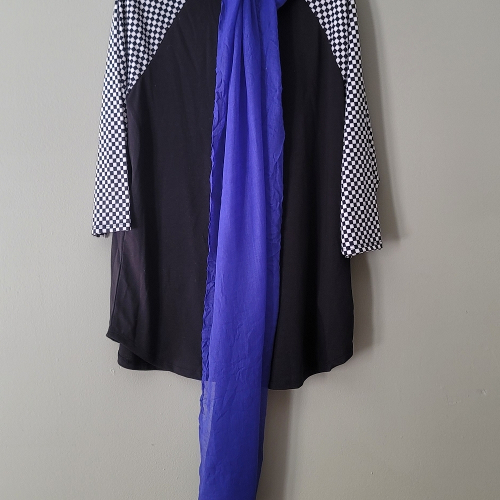 Scarf - Picture 4 of 5